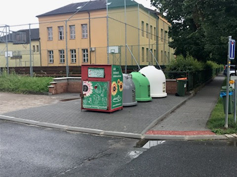Plocha na kontejnery